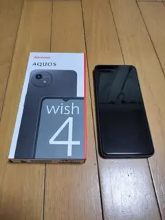 docomo　AQUOS wish 4　ブラック