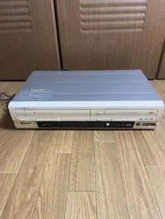 ビデオ一体型DVDレコーダー　DVR200E3 DVR200E3｜DXアンテナ Hi-Fiビデオ一体型DVD-RW/Rレコーダー