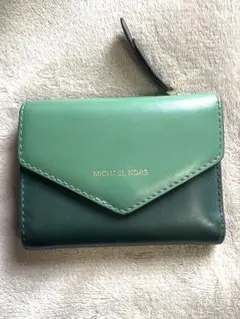 MICHEAL KORS(マイケルコース) グリーン 三つ折財布