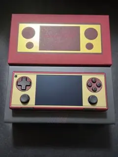 ★美品★AYANEO Pocket MICRO 8GB256GB　レトロゴールド