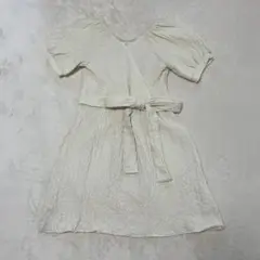 白　ミニワンピース