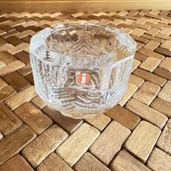 美品　iittala イッタラ クーシ キャンドルホルダー　ロゴシール付