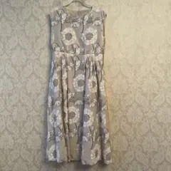 haupia 花柄ノースリーブロングワンピース グレー
