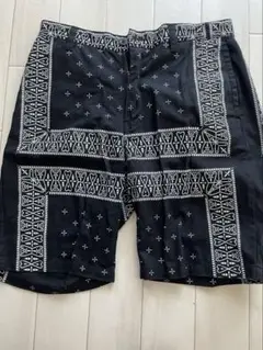 AZUL ショートパンツ