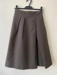 B:MING by BEAMS／ブラウン タックフレアスカート Mサイズ