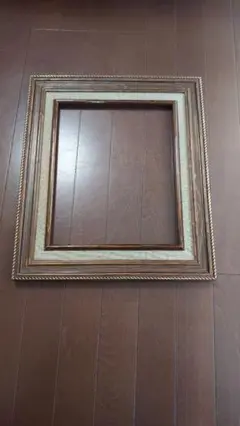 Item thumbnail for item bfa261de-b143-4169-9a72-2f72e7ba0fad