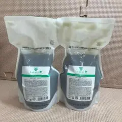 Item thumbnail for item ff68ad9e-0579-4e97-b353-f29e373cfe0c