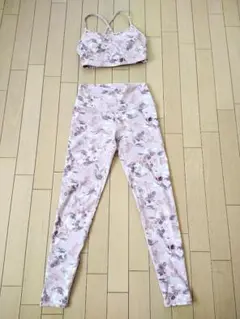 LAVA限定　花柄 ヨガウェア セット Sサイズ