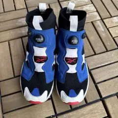 ポンプフューリーウルトラニット　トリコロール　 27.5インチ