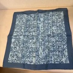 タイユアタイ　チーフ