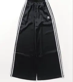 Item thumbnail for item 60b4854a-d8cf-4ca6-aecc-d376a48bd992