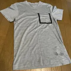 【美品】ナイキacgメリノウール速乾ポケットTシャツS
