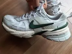 Nike ランニングシューズ ナイキ V2K