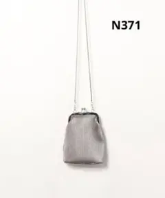 【値下げ】EDT イーディーティー ショルダーバッグ　シルバー　パーティー