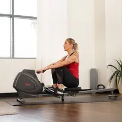 Sunny Health & Fitnessのローイングマシン