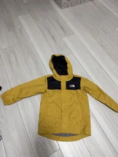 THE NORTH FACE フード付きジャケット 3歳