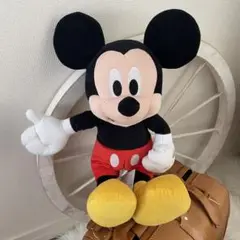 ミッキーマウス　ぬいぐるみ