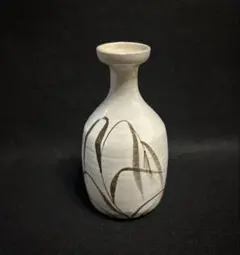 唐津焼 朝鮮唐津 耳付花入 花瓶 三玄窯 中里重利 陶房  茶道具 2319 Amazon.co.jp: 唐津焼 朝鮮唐津 耳付花入 花瓶 三玄窯 中里重利