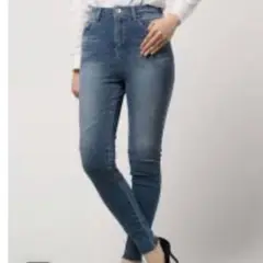 rienda 美Line Denim 新品　コットン　スキニーパンツ　24