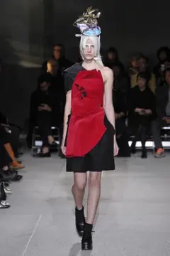 COMME des GARCONS 2013ss 縮絨エプロンワンピース