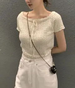 【美品】パンチングリボン半袖ニット オフホワイト アイボリー