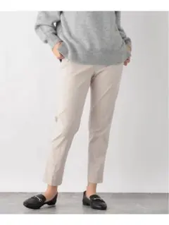 【新品】GLOBALWORK スゴラクスリムテーパードパンツ　アイボリー　S