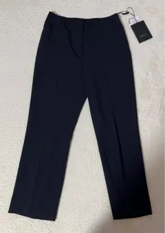【新品未使用】TOBELLE ドーベル パンツ ズボン 紺
