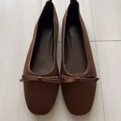 新品 H&M サテンリボン付きフラットシューズ