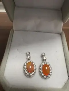 Item thumbnail for item 266a61d7-3ab0-48b7-bf56-5a04d66a6ab6