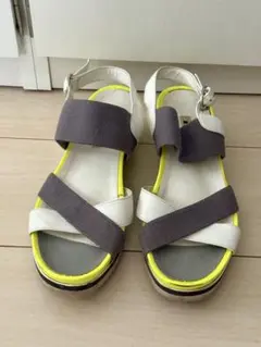 Item thumbnail for item 5205b9e3-0080-4ce8-a901-da7f4f651b76