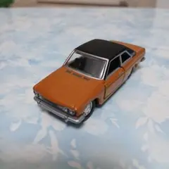 トミカ ミニカー オレンジ 黒プリンスブル－バ－ド