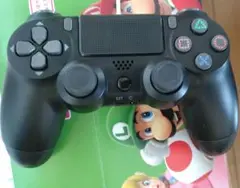 PS4 ワイヤレスコントローラー アダルトな黒　プレステ4　USB端子　ソニー