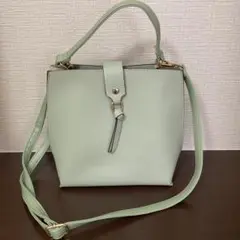 ミントグリーン ショルダーバッグ