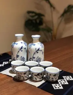 Item thumbnail for item 146597aa-b5d1-4af5-9dca-75a2d552988a