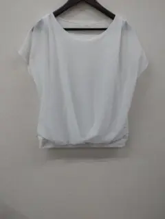 (10) index ホワイト ドレープ Tシャツ