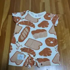 パン柄　ロンパース 70サイズ