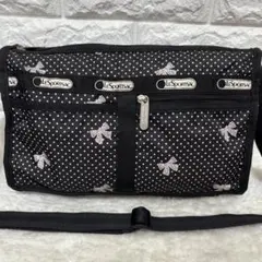 【良品】LeSportsac リボン柄×ブラック ショルダーバッグ