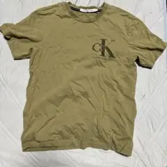 カルバンクラインTシャツ