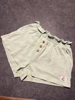 ミントグリーン フリル付きショートパン