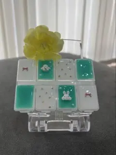 レジン製マルチケース ウサギと犬とリボン