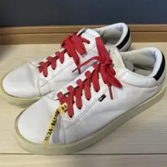 トミーヒルフィガー スニーカー ホワイト　白　26cm メンズ　靴　美品