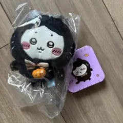 ちいかわ　ハロウィン 黒猫のマスコット　ハチワレ
