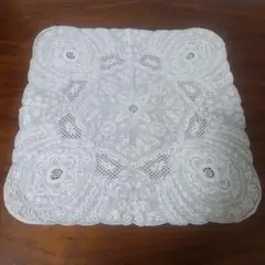 スワトウ　刺繍　ハンカチ