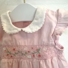 スモッキング刺繍ロンパース
