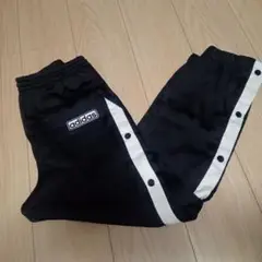 adidas スナップボタン付きパンツ XS 黒