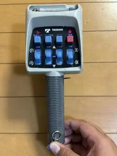最終値下げTADANO クレーンラジコン送信機のみ　A周波　値下げ可能 2025年最新】送信機 タダノの人気アイテム - メルカリ