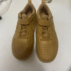 Nike ブラウン ハイカットスニーカー 19センチ