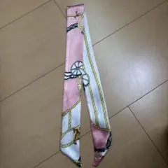 ピンク　白　シルクスカーフ　70cm
