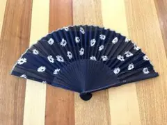 紺色 白の花柄 レディース扇子