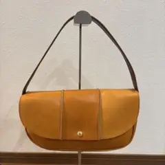 Item thumbnail for item dd9bc0a5-2590-447f-8379-a21cd4c14f83